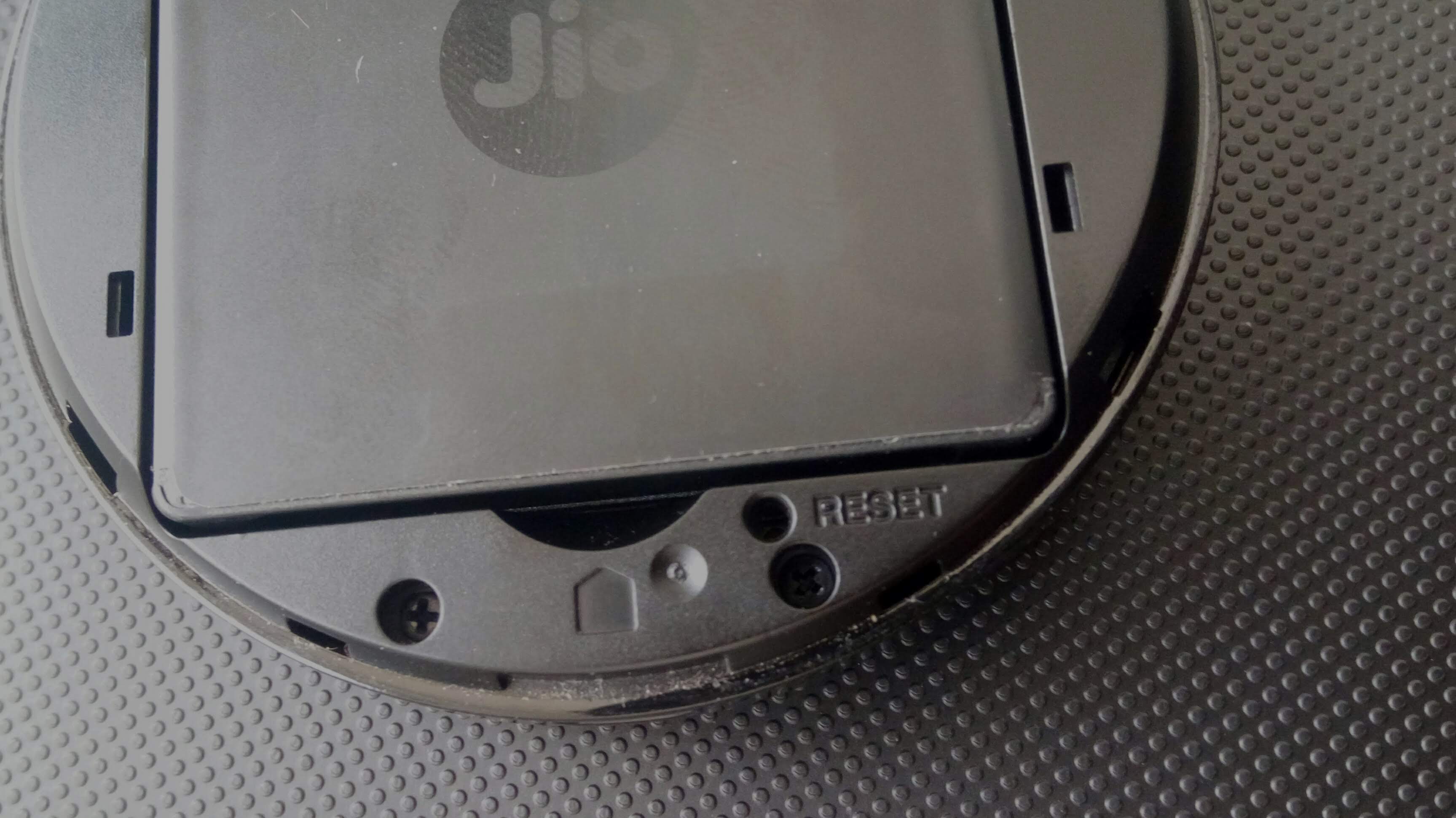 Reset JioFi